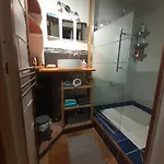 2 Pieces Lumineux Style Loft Dans Le Quartier 아파트