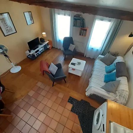 아파트 2 Pieces Lumineux Style Loft Dans Le Quartier *