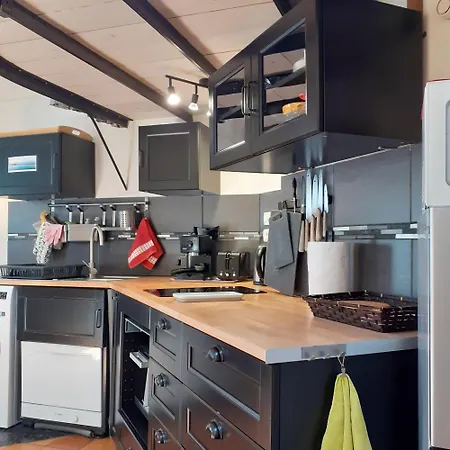 Daire 2 Pieces Lumineux Style Loft Dans Le Quartier *